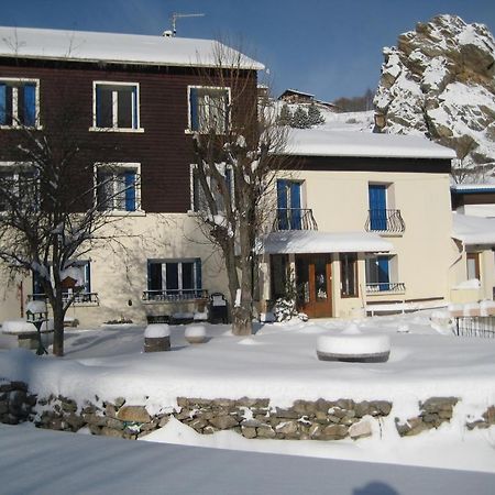 Mouli Del Riu Bed and Breakfast Saint-Pierre-dels-Forcats Εξωτερικό φωτογραφία