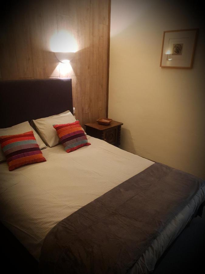 Mouli Del Riu Bed and Breakfast Saint-Pierre-dels-Forcats Εξωτερικό φωτογραφία