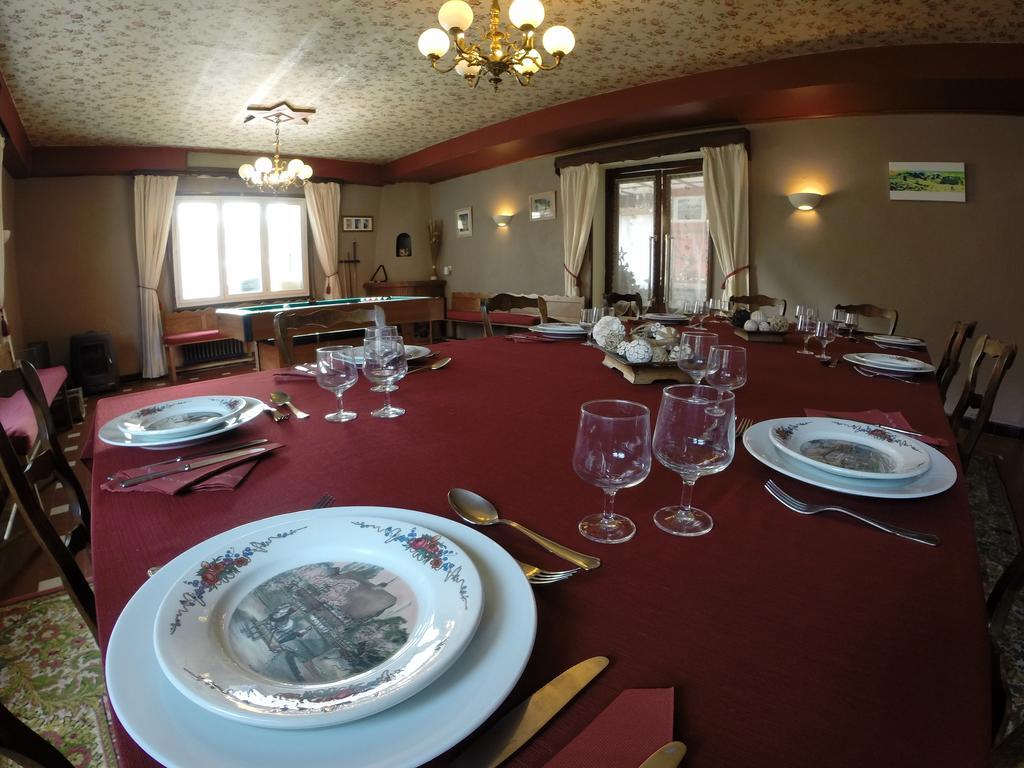 Mouli Del Riu Bed and Breakfast Saint-Pierre-dels-Forcats Εξωτερικό φωτογραφία
