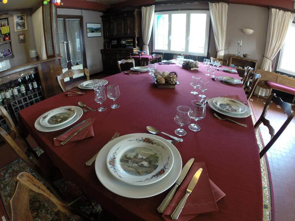 Mouli Del Riu Bed and Breakfast Saint-Pierre-dels-Forcats Εξωτερικό φωτογραφία